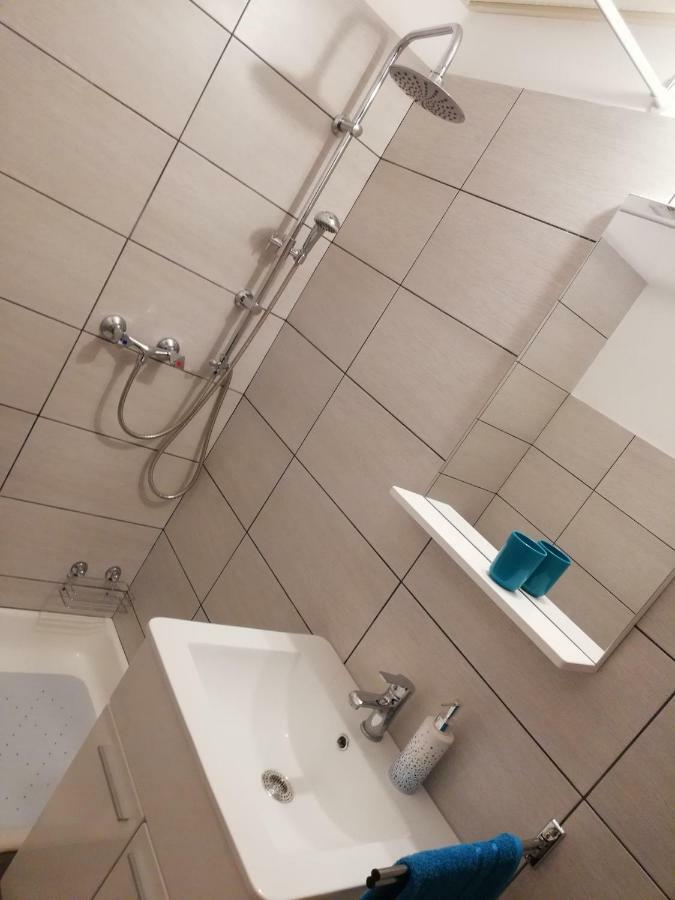 Nokturno Apartment, Self Check-In ポレッチ エクステリア 写真