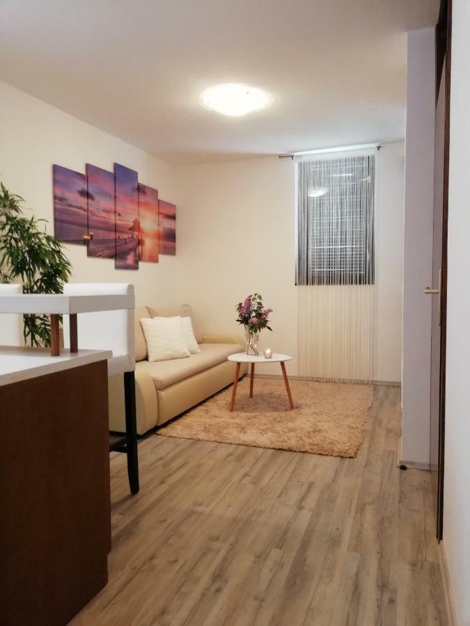 Nokturno Apartment, Self Check-In ポレッチ エクステリア 写真